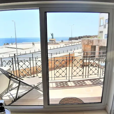 Potato At Front & Sea View Апартаменты Лагуш