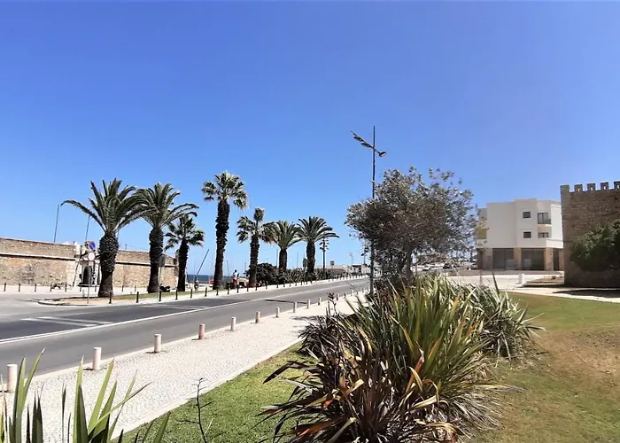 Potato At Front & Sea View 公寓