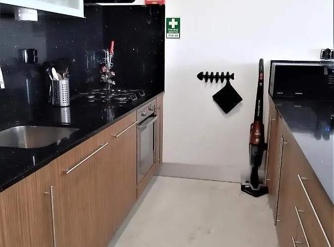 Potato At Front & Sea View * 拉哥斯